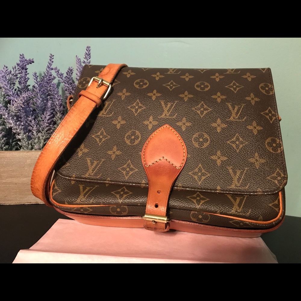 Louis Vuitton Cartouchiere GM (was $787)